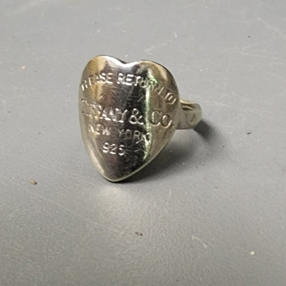 Tiffany & Co. Ring